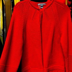 Granny chic! Red knit cardigan